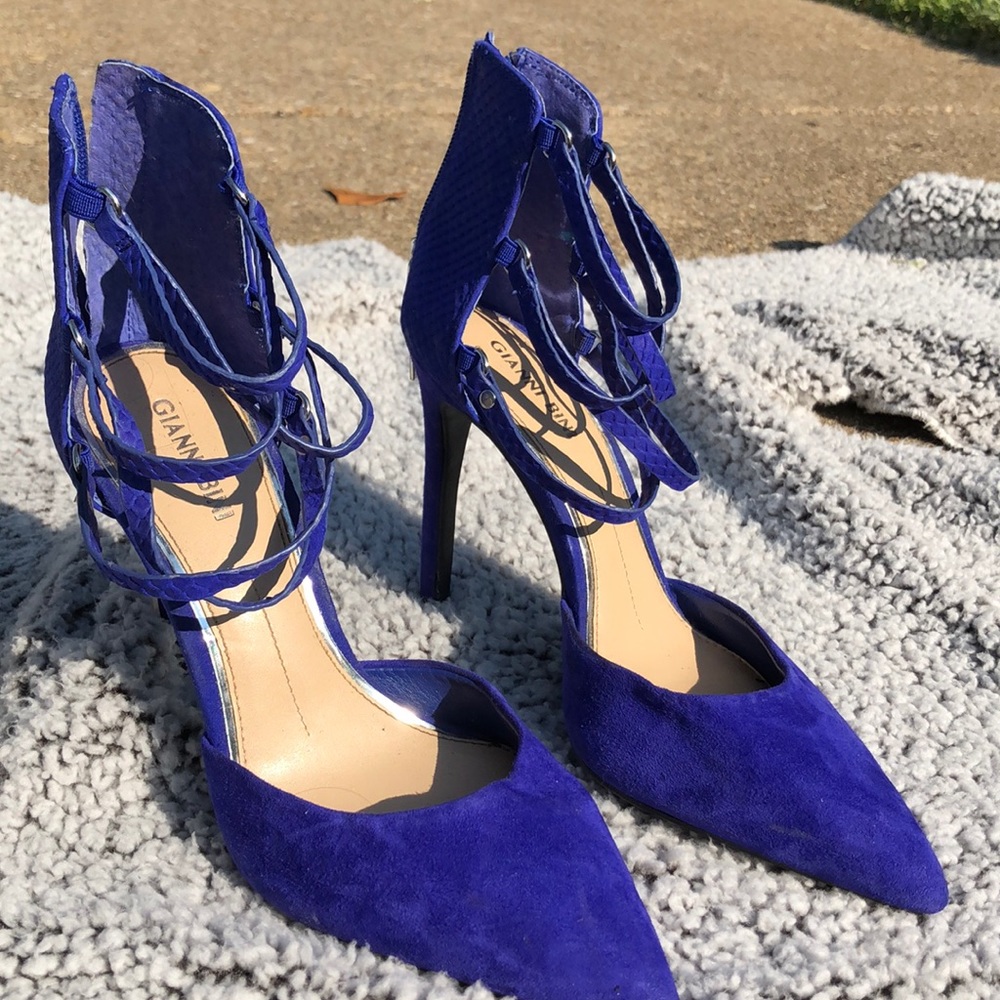 Gianni Binni Royal blue crisscross  pumps